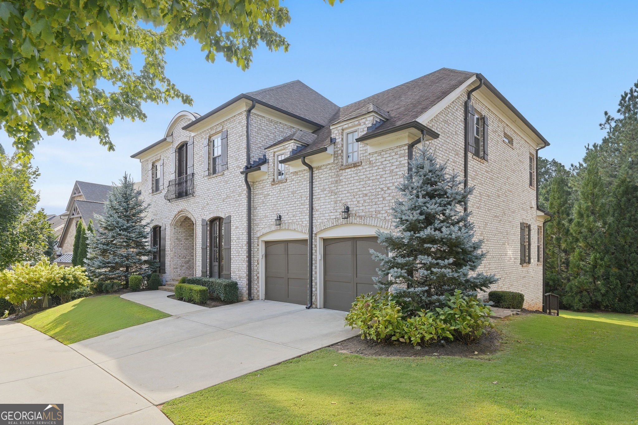 808 Adler Court Property Photo 1