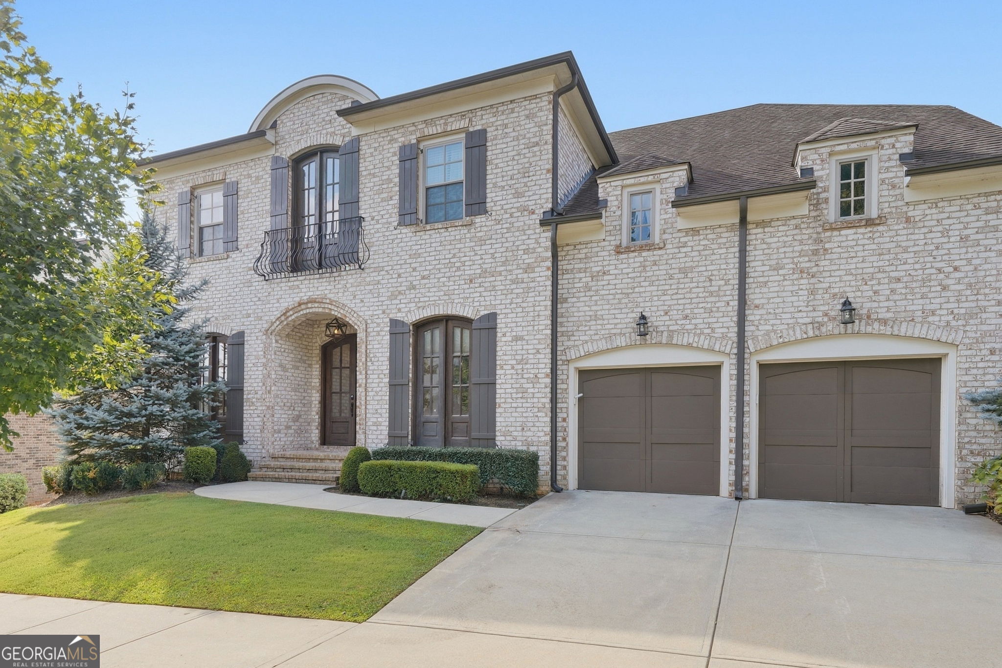 808 Adler Court Property Photo 7