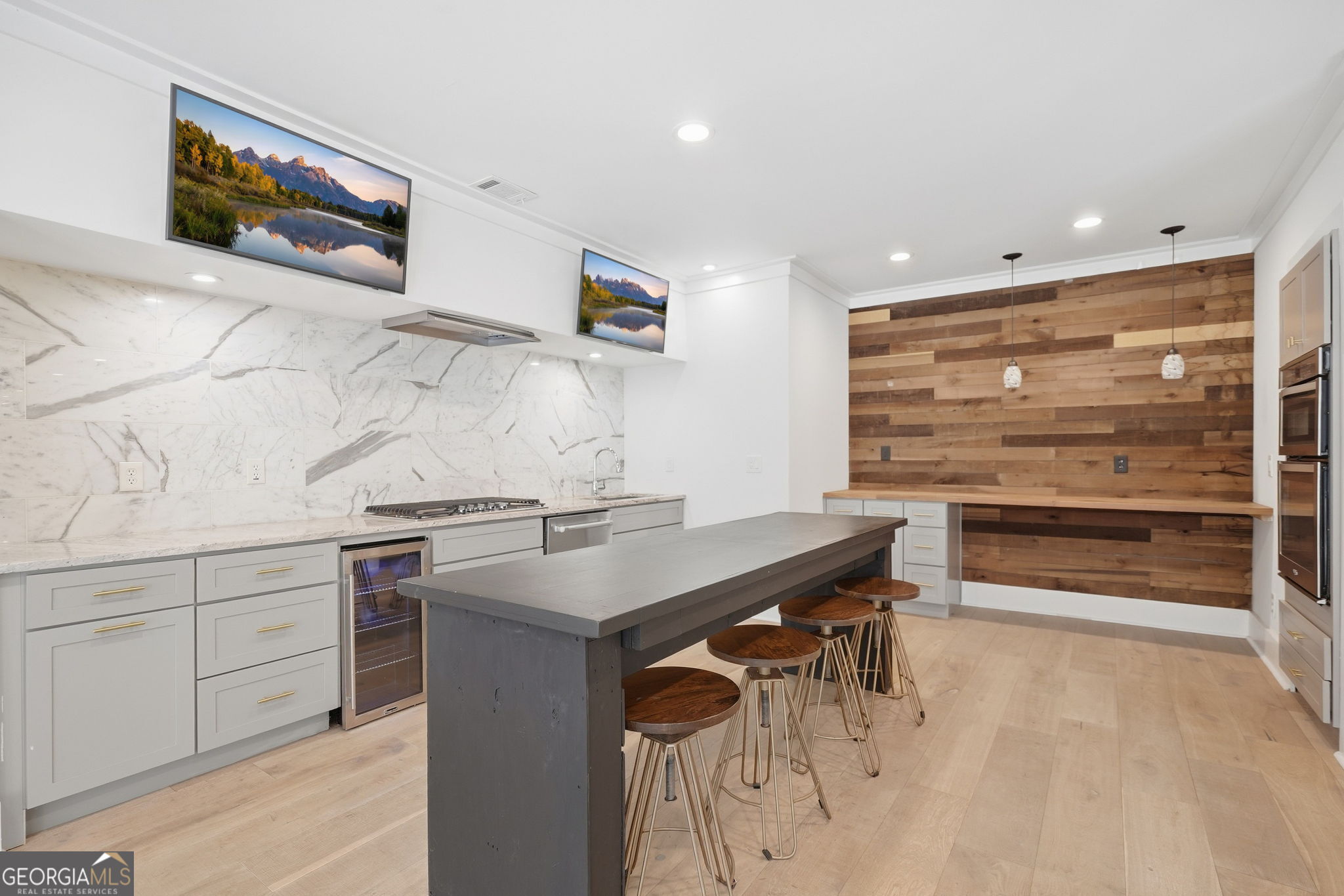 808 Adler Court Property Photo 43