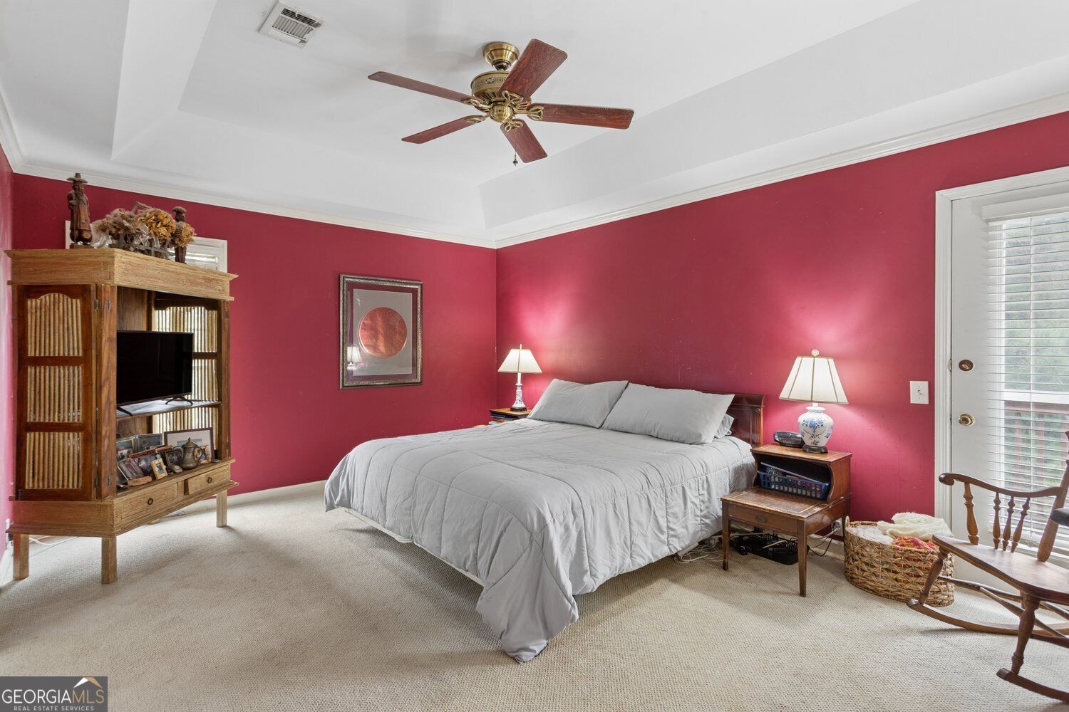 1802 Hunters Glen Ne Property Photo 4