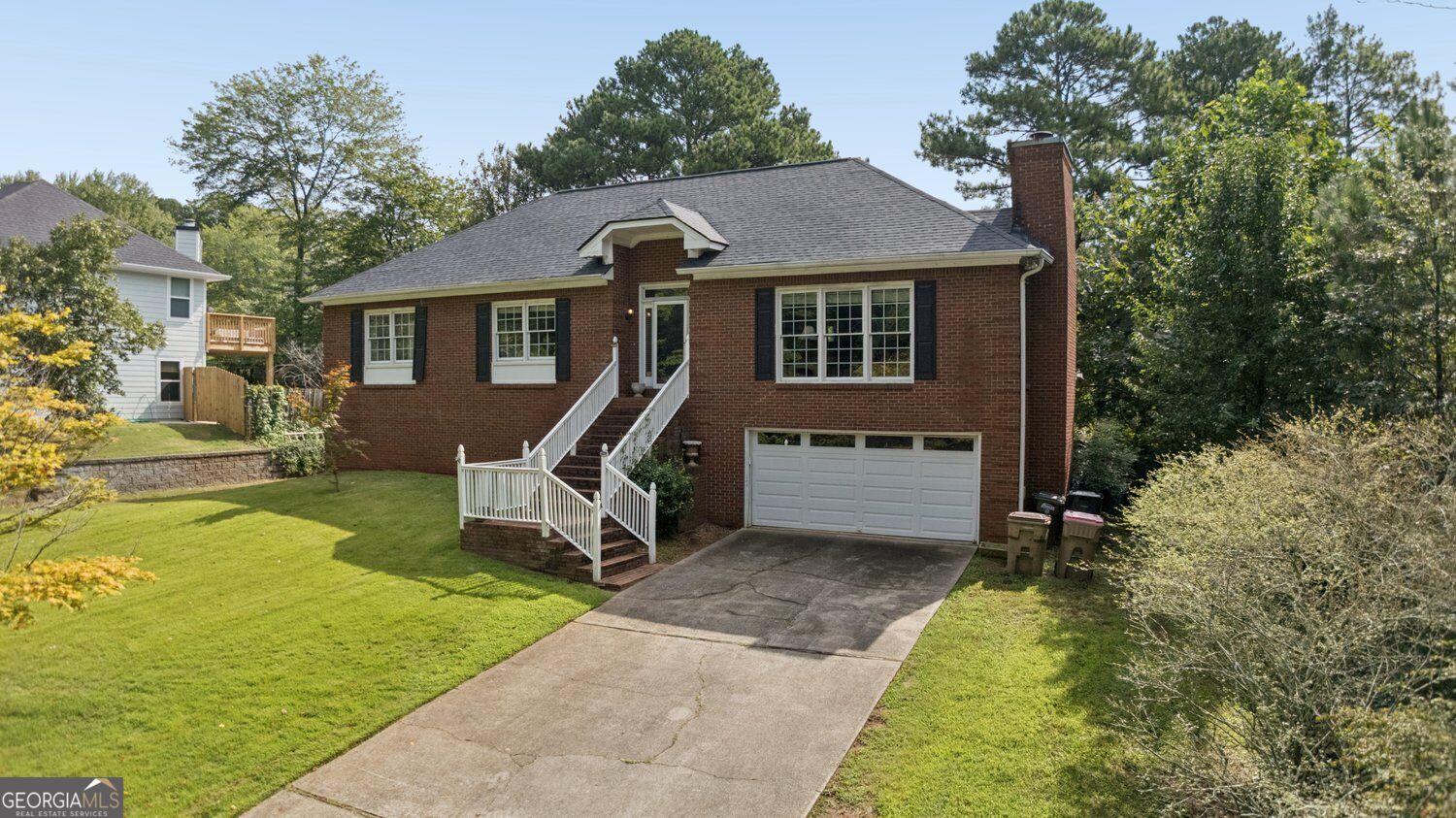 1802 Hunters Glen Ne Property Photo 8