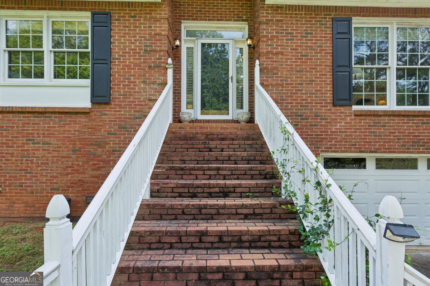 1802 Hunters Glen Ne Property Photo 10