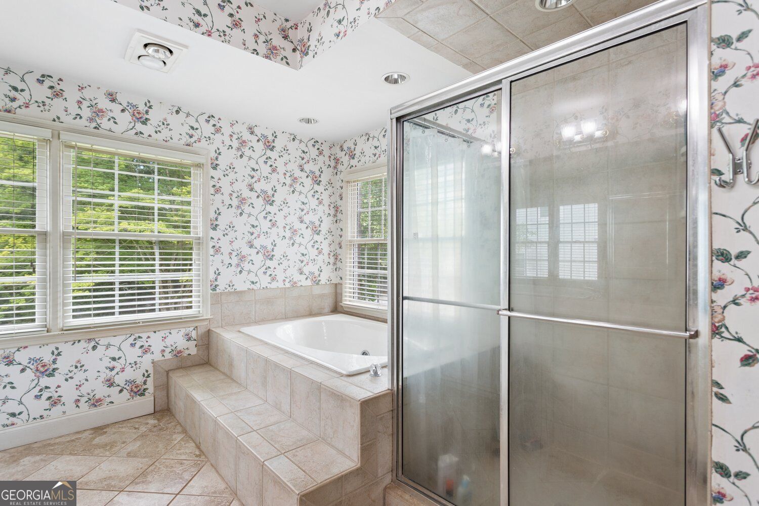 1802 Hunters Glen Ne Property Photo 27