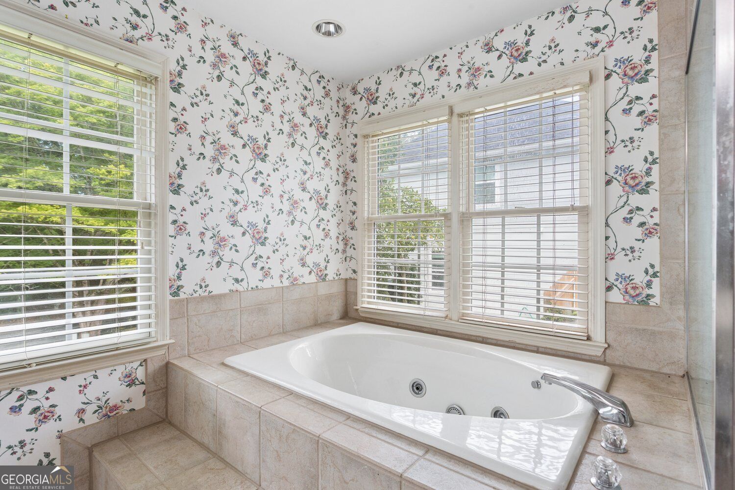 1802 Hunters Glen Ne Property Photo 28