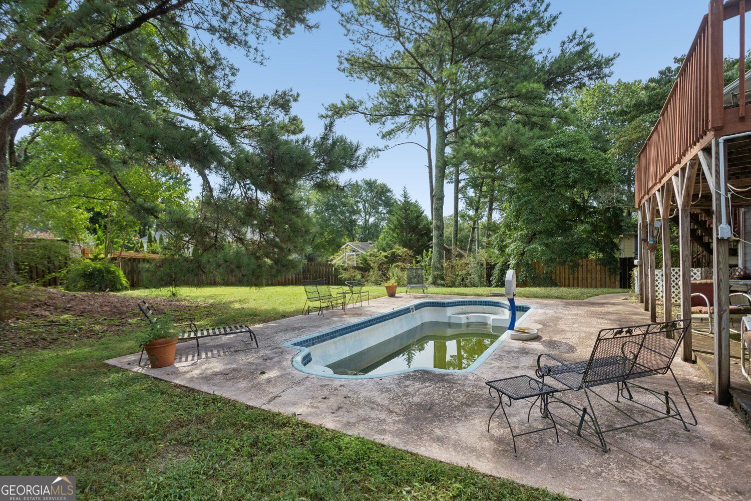 1802 Hunters Glen Ne Property Photo 39