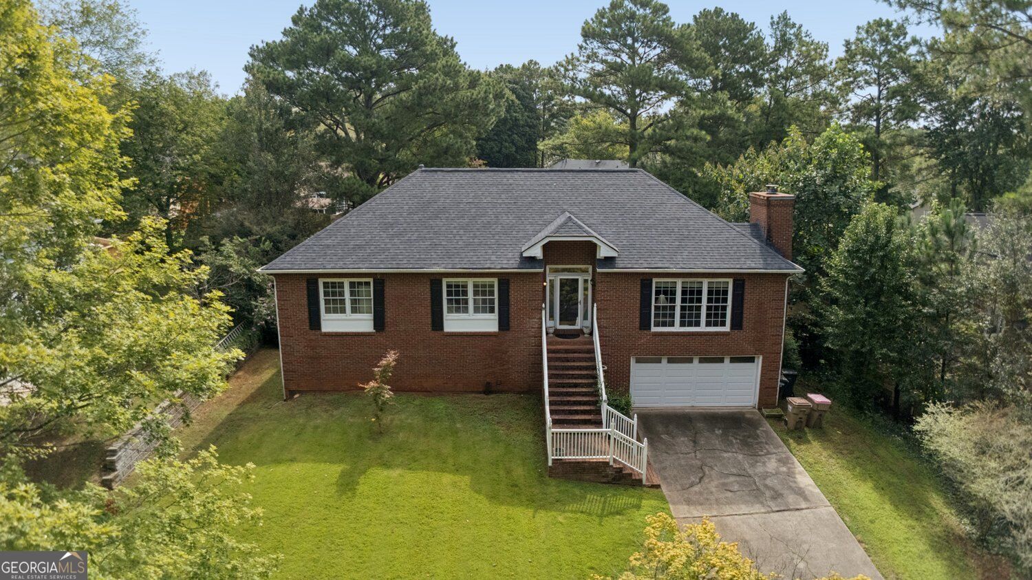 1802 Hunters Glen Ne Property Photo 44