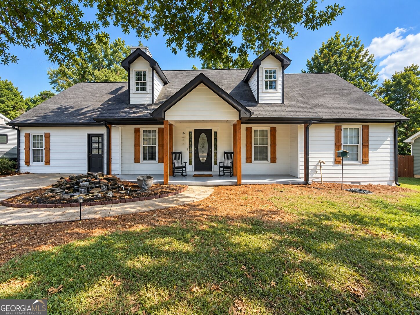 913 Century Oak Drive Property Photo 1