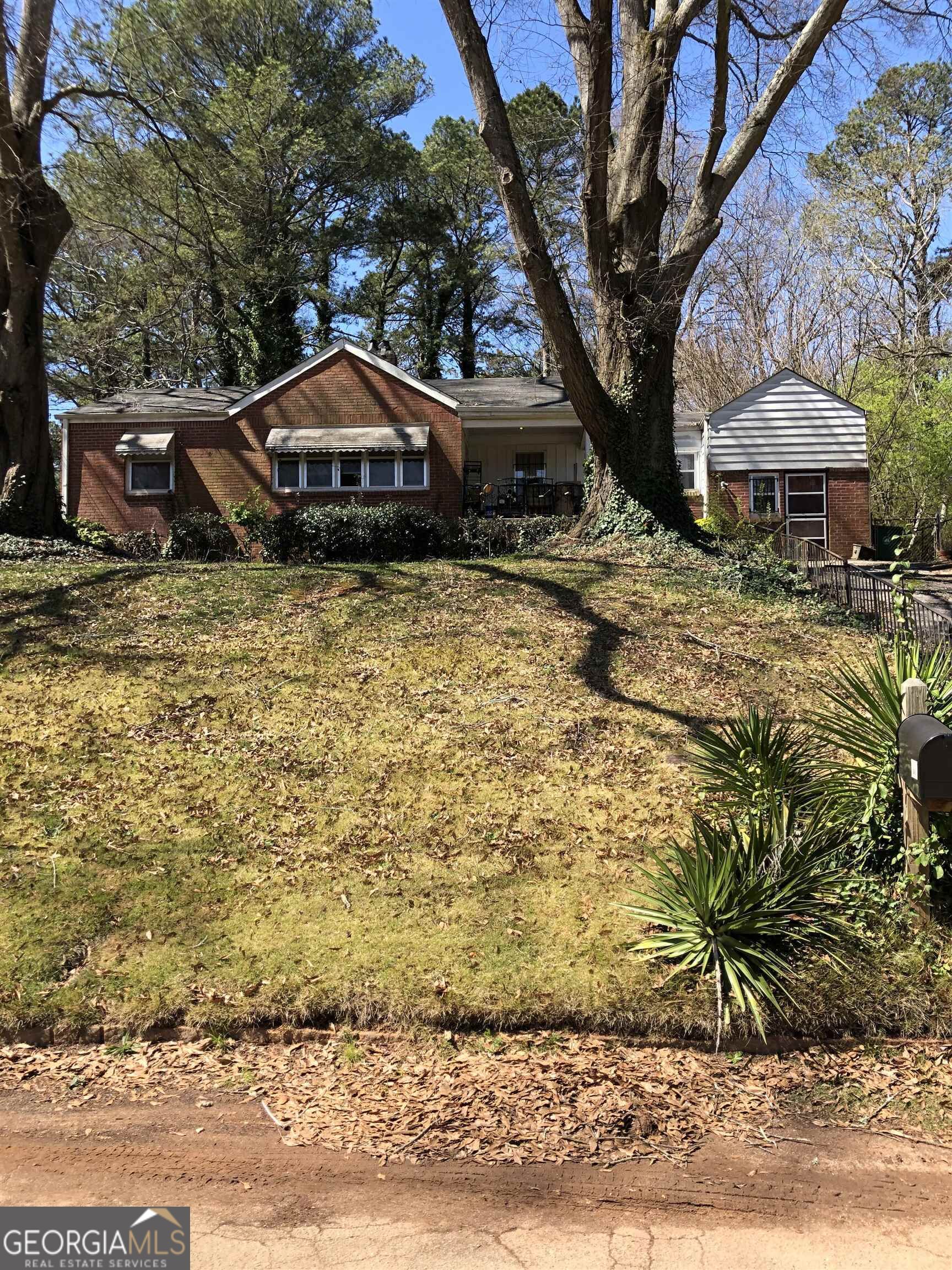 535 Rosemont Drive Property Photo 1