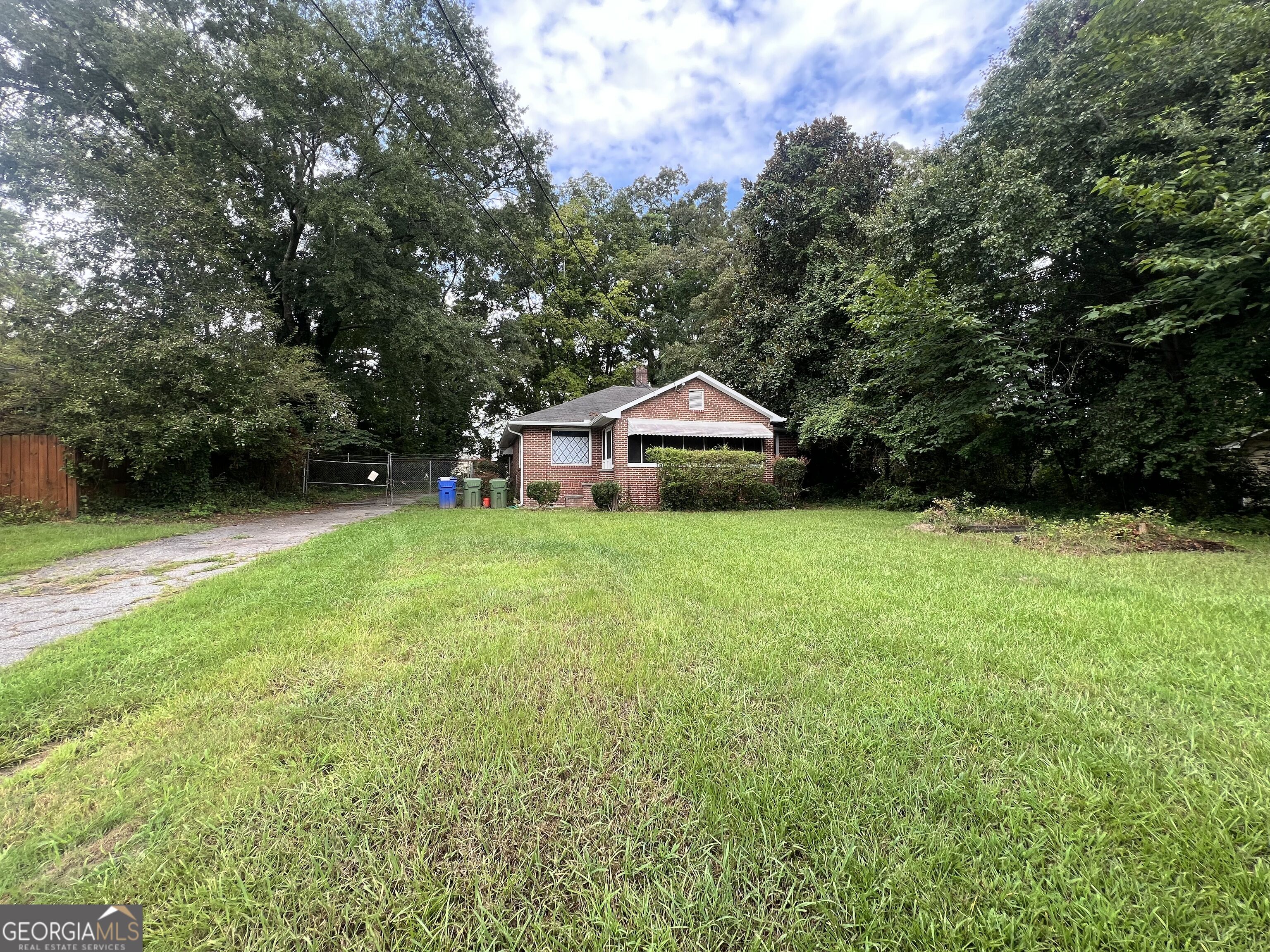 1420 Bolton Road Nw Property Photo 1