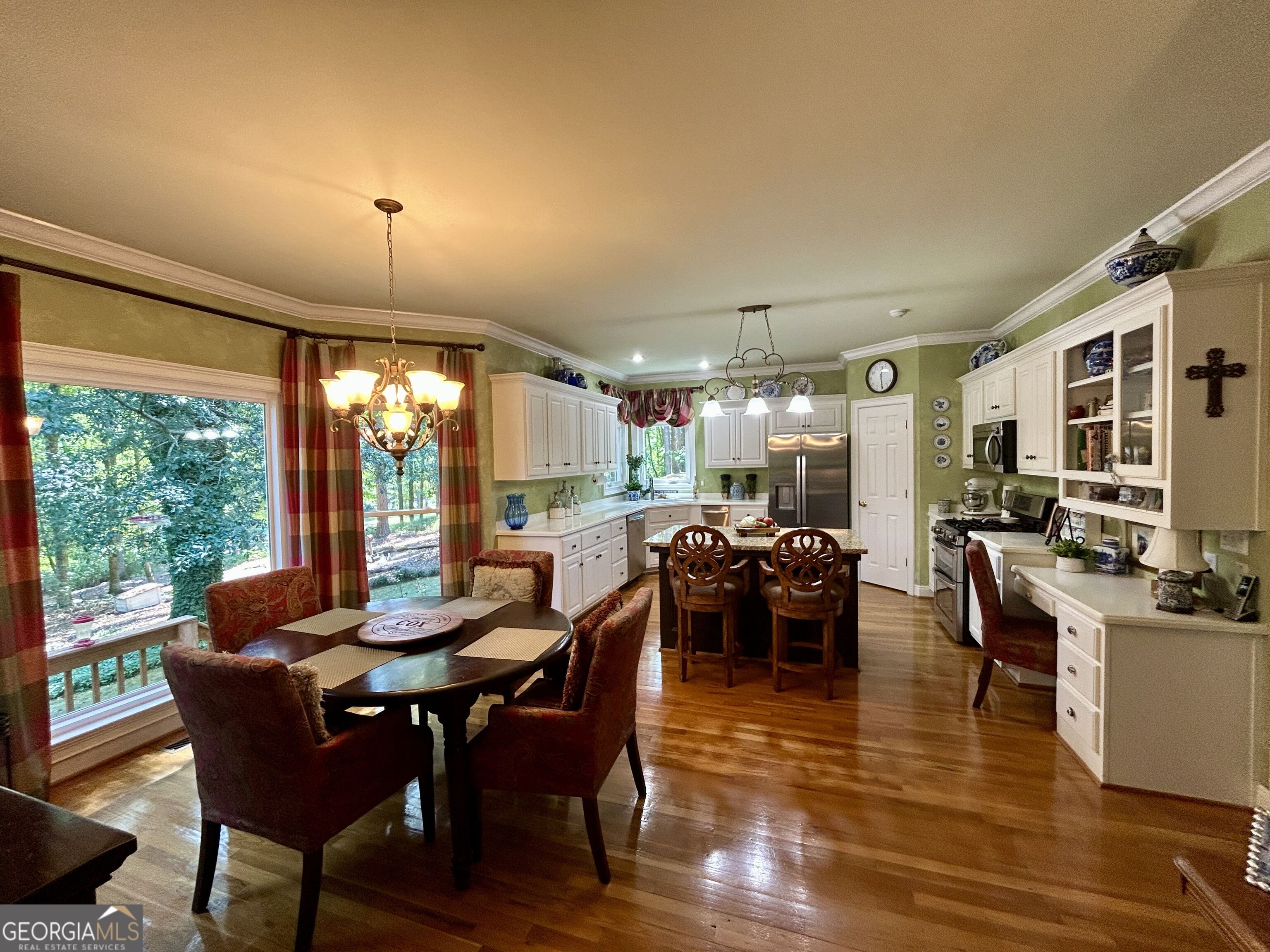 193 Meadow Lakes Boulevard Property Photo 12