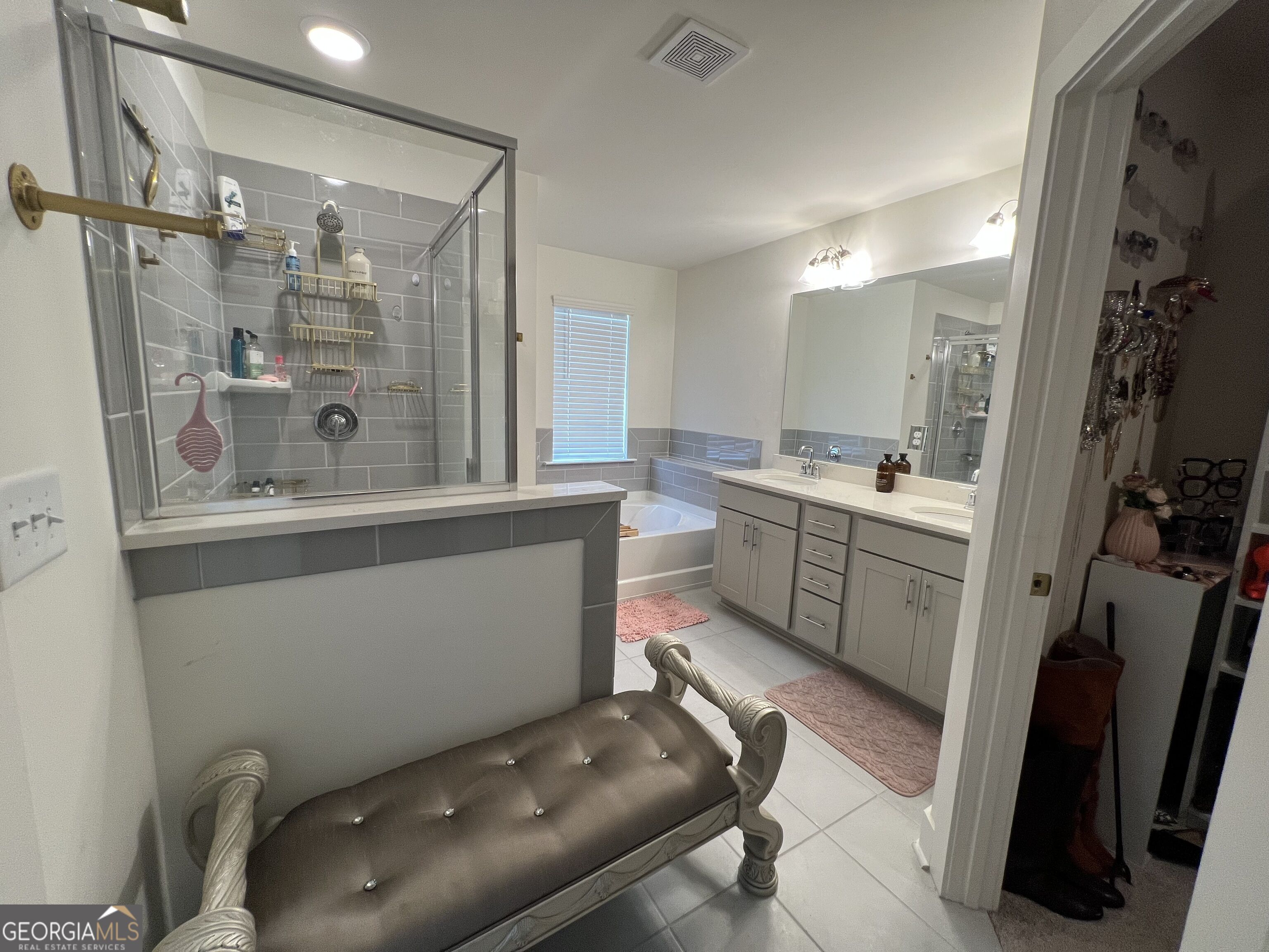 7705 Baron Road Property Photo 11