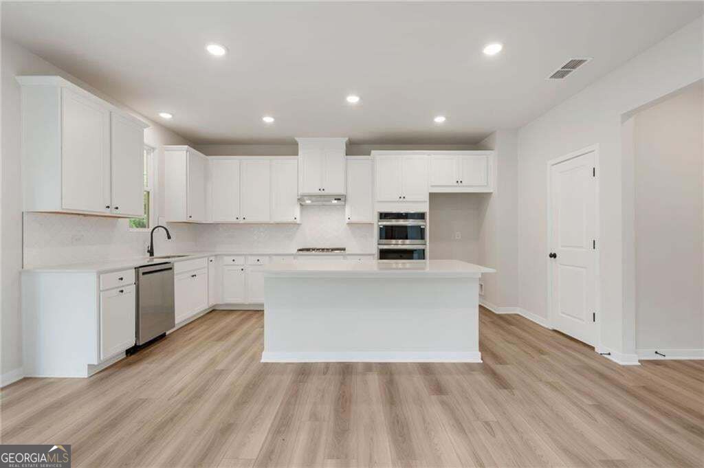 128 Serenade Creek Road Property Photo 9
