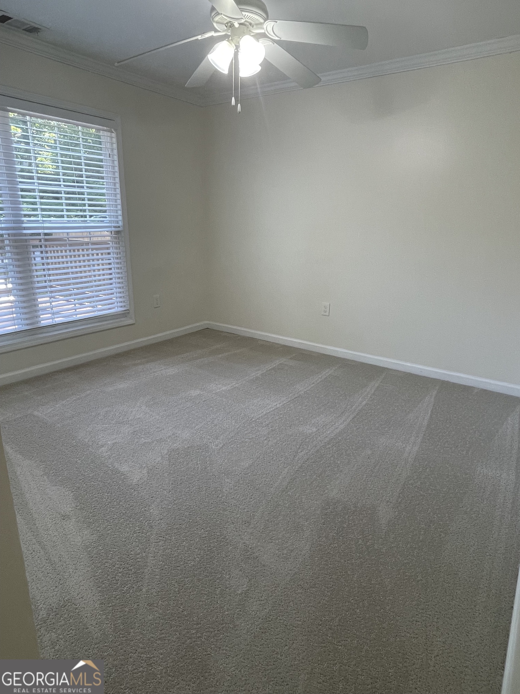 1833 Phillips Avenue Property Photo 12