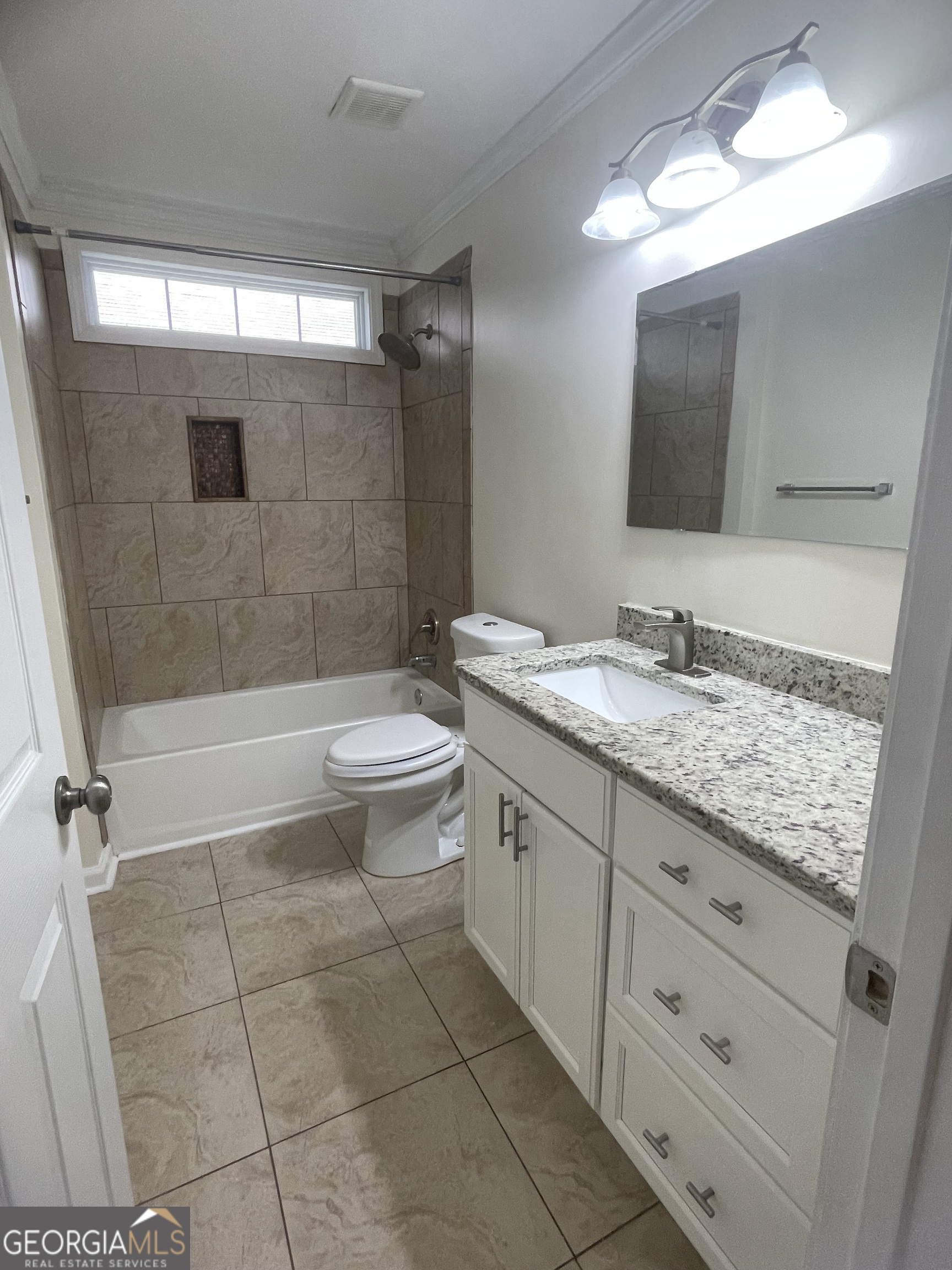 1833 Phillips Avenue Property Photo 15