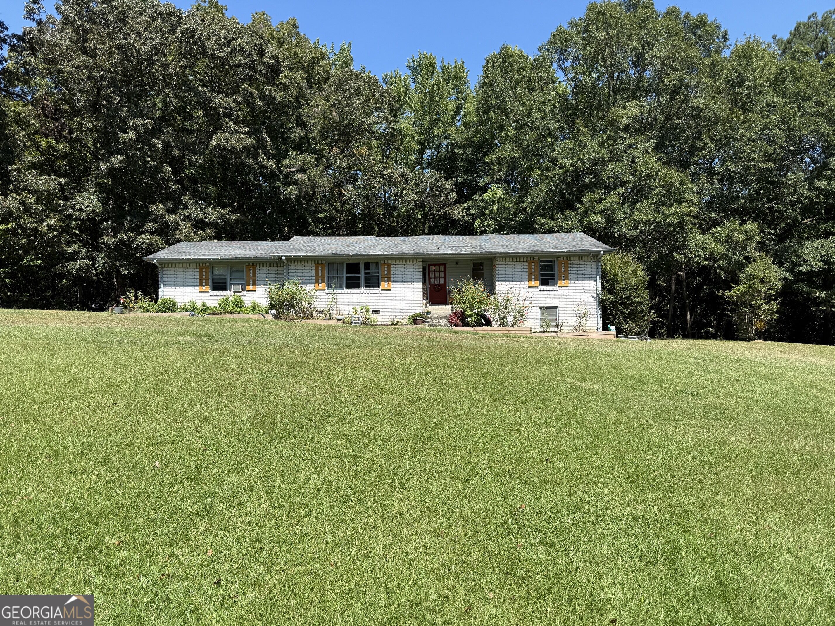 588 Hickman Fork Road Property Photo 2