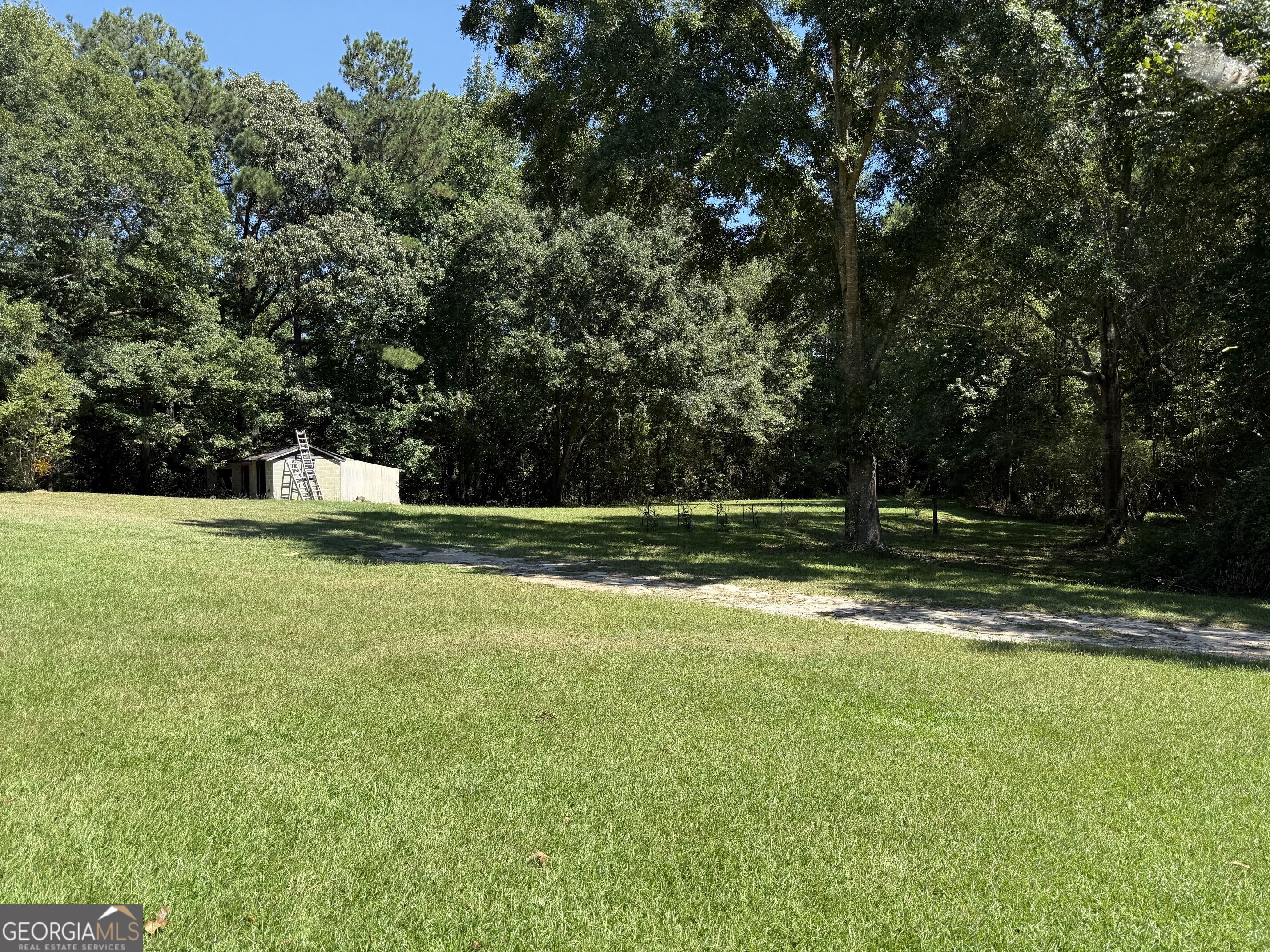 588 Hickman Fork Road Property Photo 3