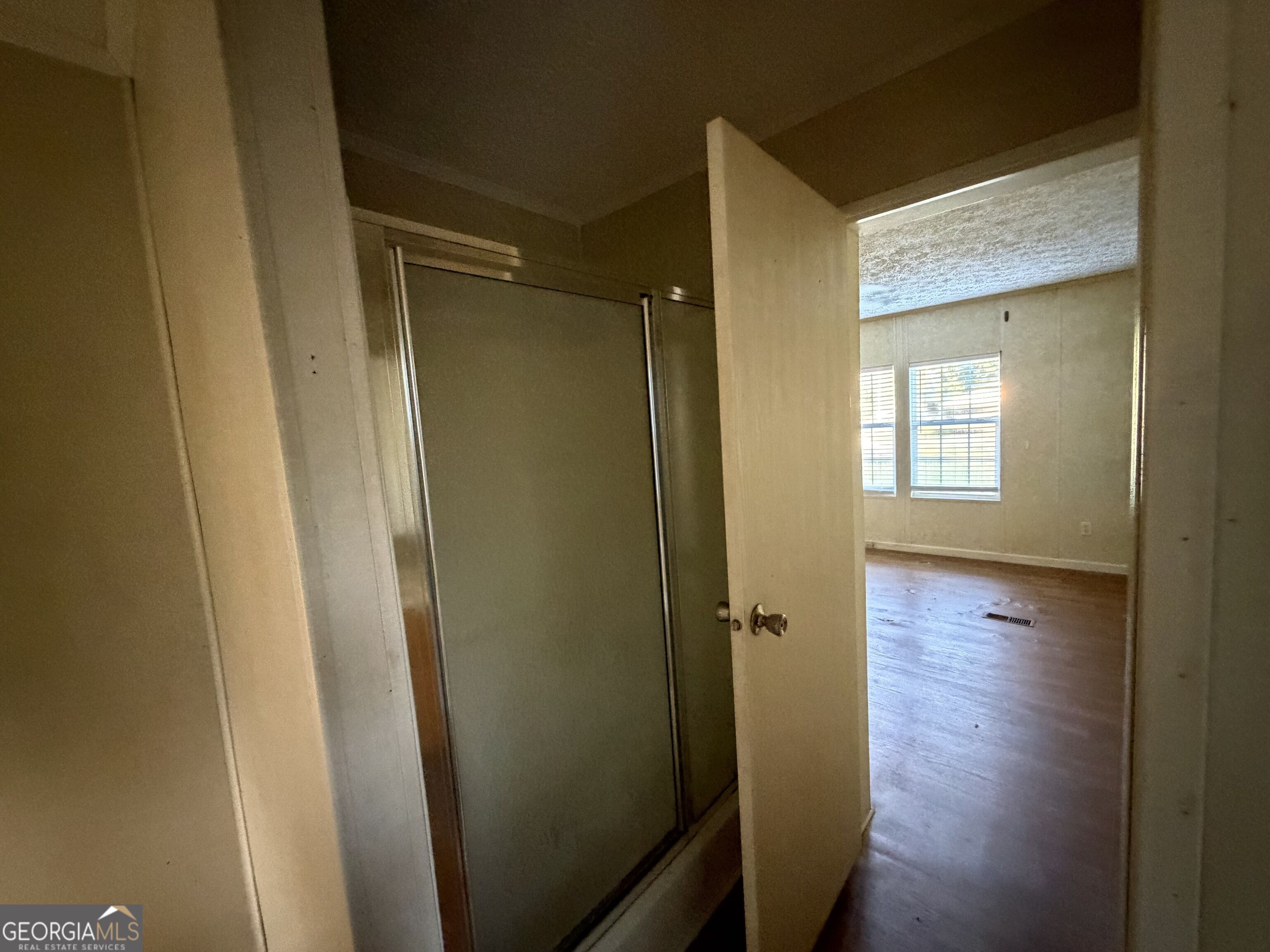 206 Benifield Drive Property Photo 5
