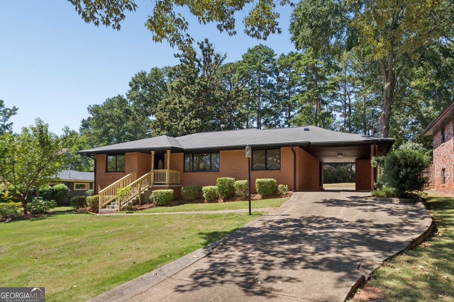 2171 Edgemore Drive Se Property Photo 11