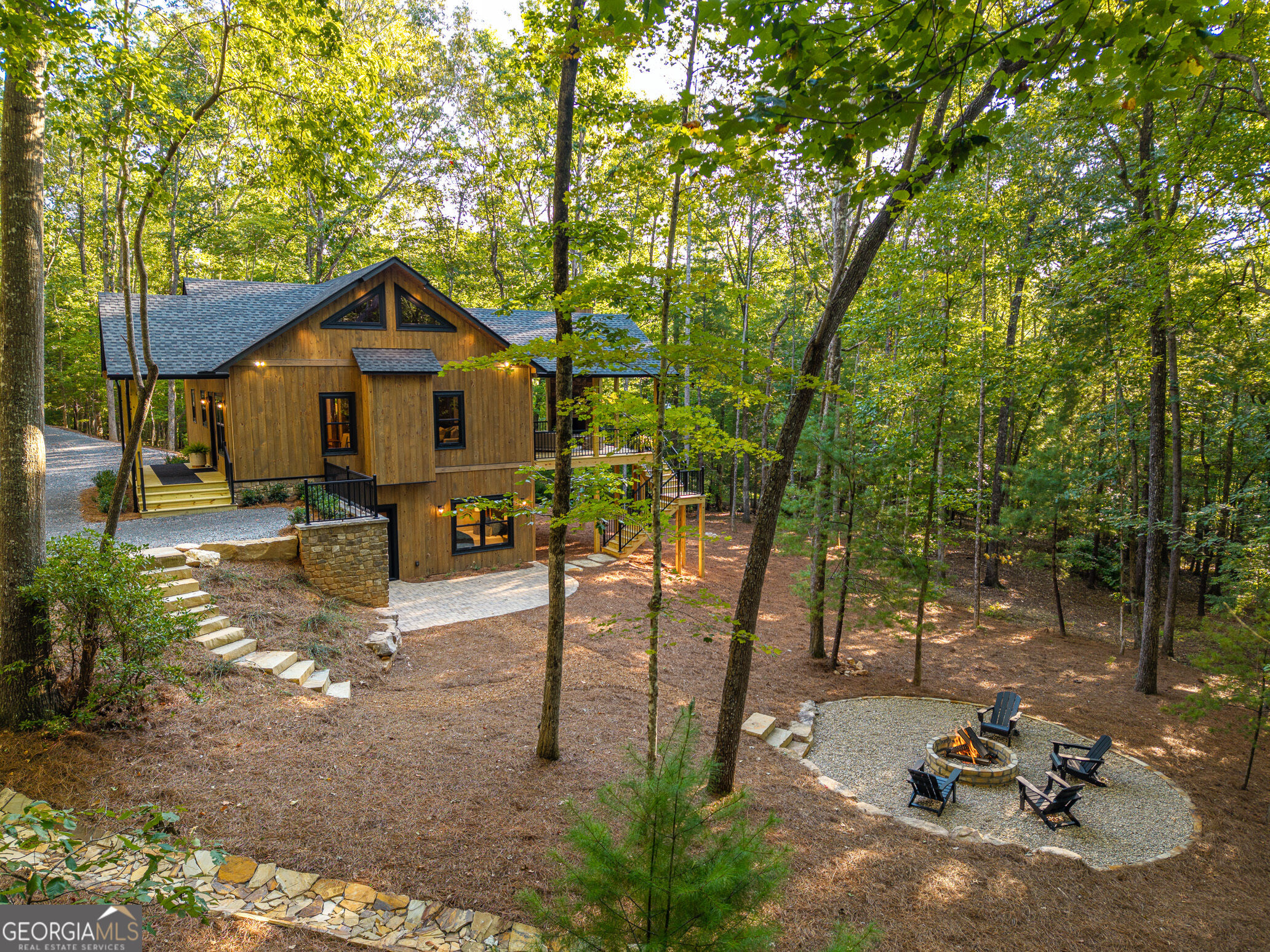 288 Hoot Owl Hill Property Photo 2