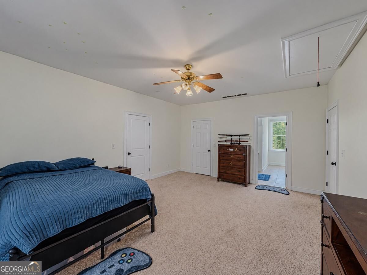 149 Robson Trail Property Photo 38