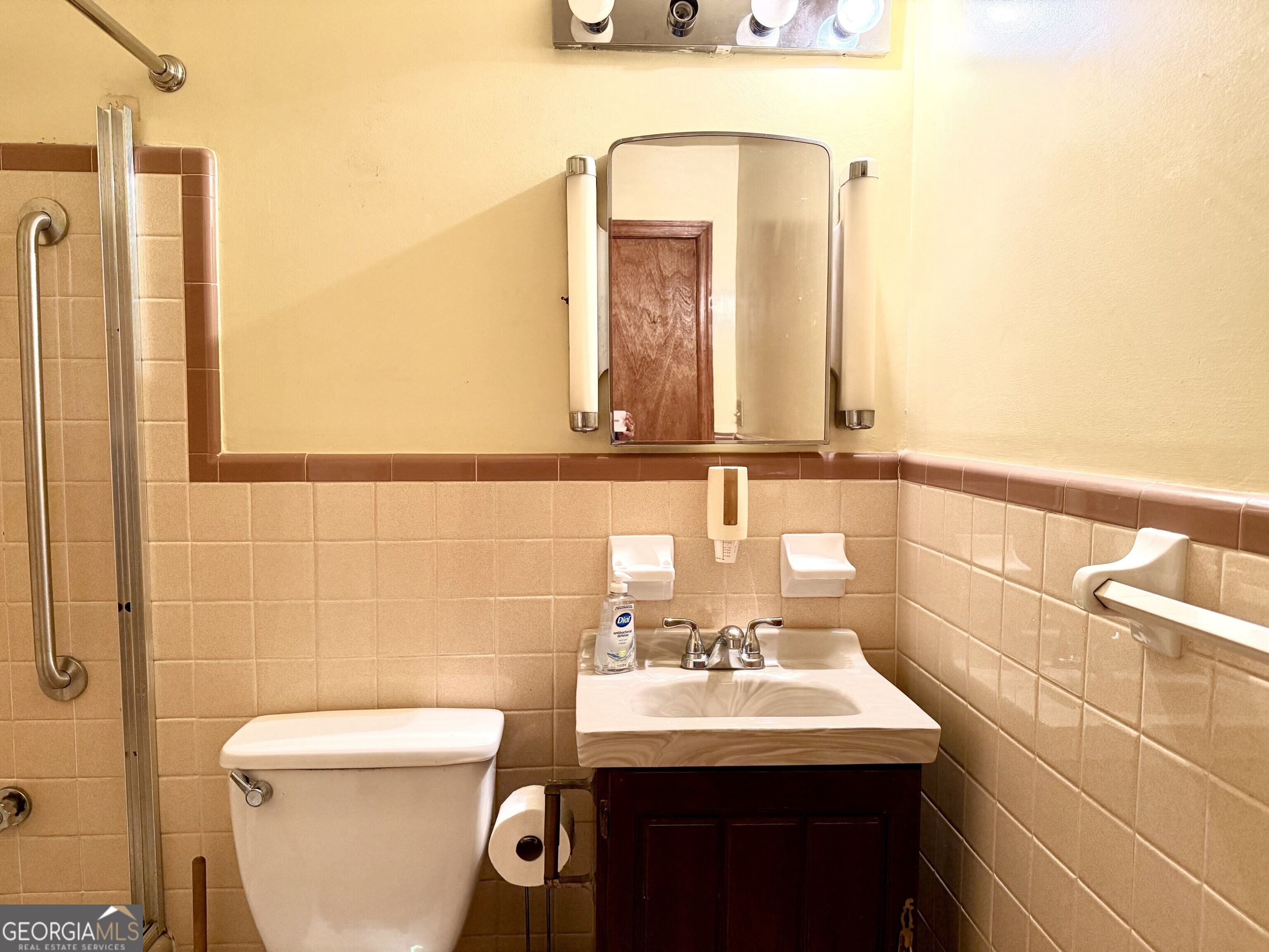 3226 Woodview Drive Se Property Photo 23