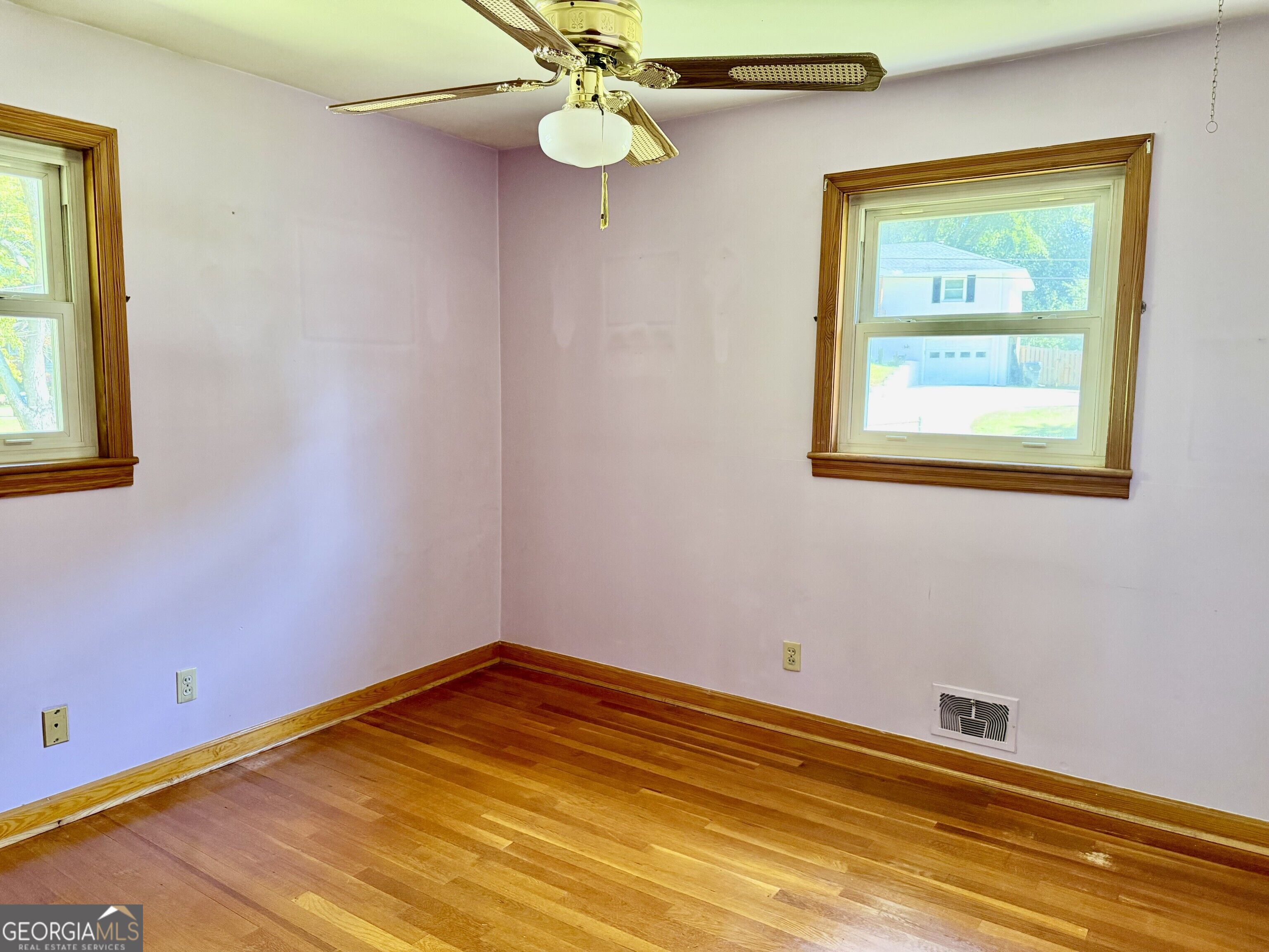 3226 Woodview Drive Se Property Photo 25
