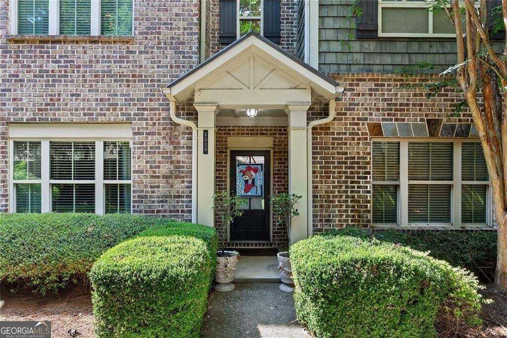 1215 Poston Place Se Property Photo 1