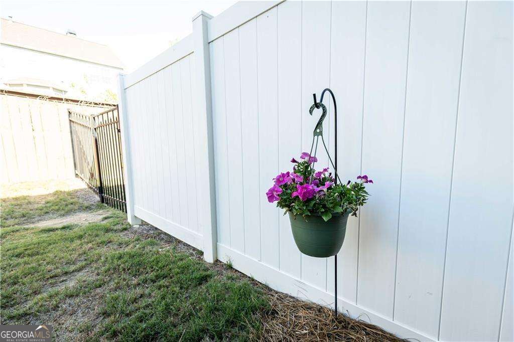 3504 Castleberry Village Circle # 36 Property Photo 25