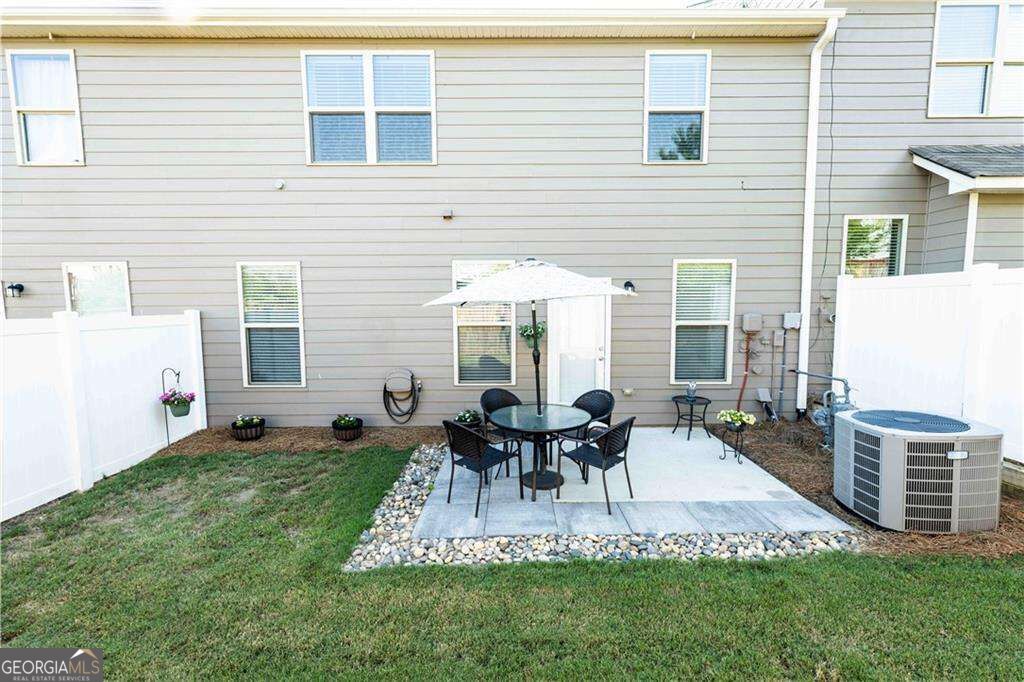 3504 Castleberry Village Circle # 36 Property Photo 26