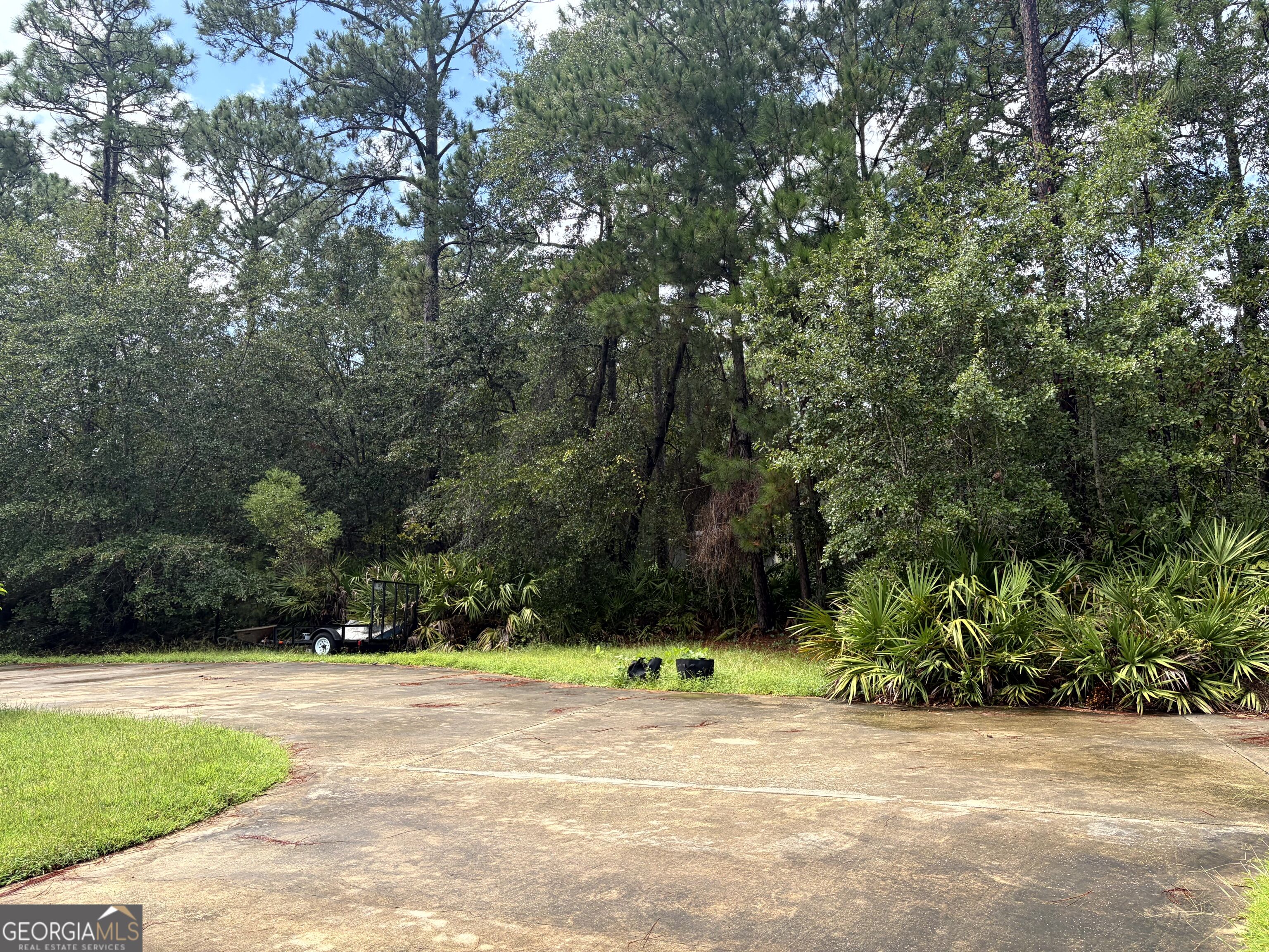 134 Foxcreek Estate Drive Property Photo 12