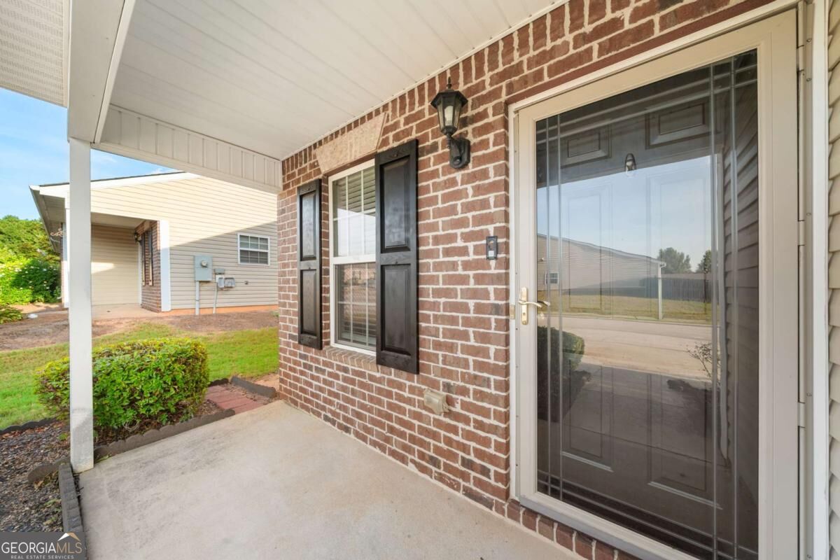 1514 Louise Anderson Drive Property Photo 3