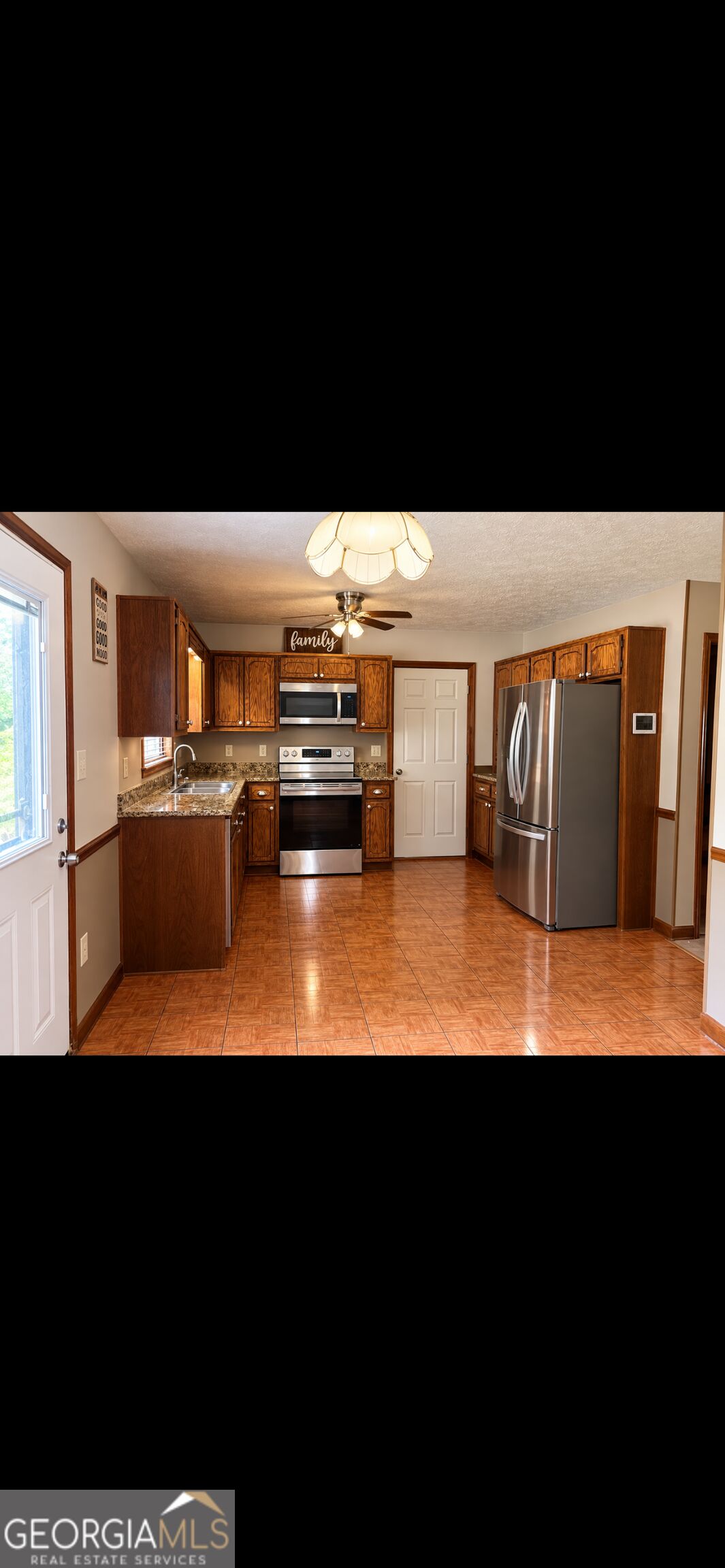 130 Saddleview Lane Property Photo 7