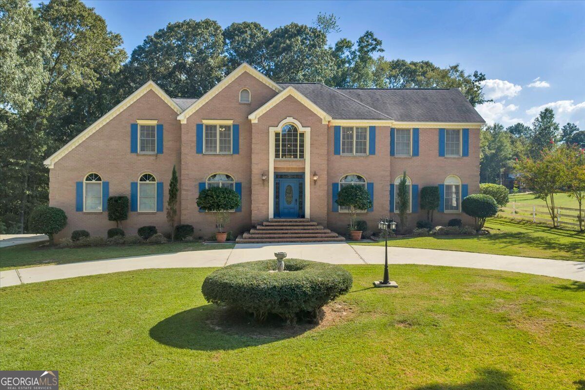 98 Beverly Drive Property Photo 1
