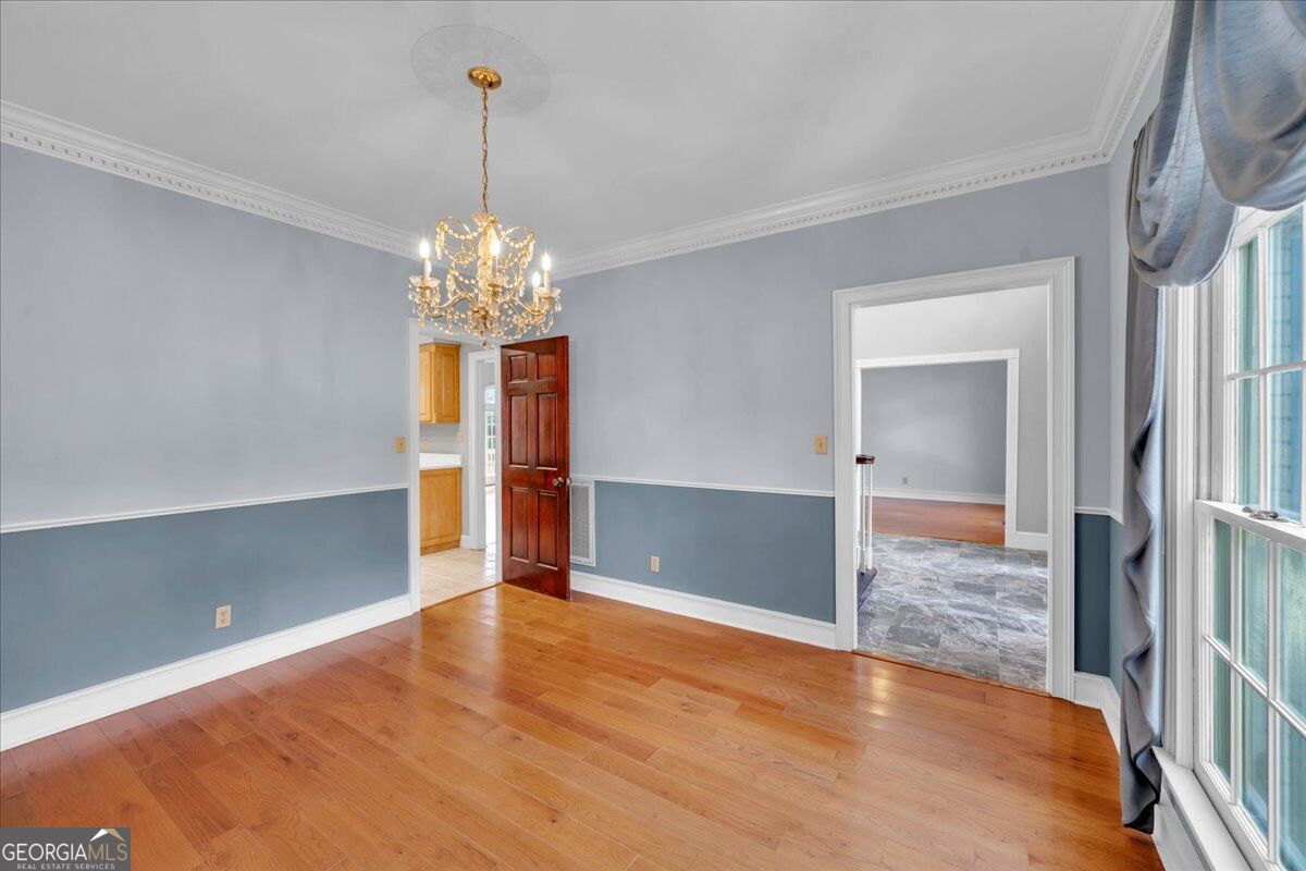 98 Beverly Drive Property Photo 8