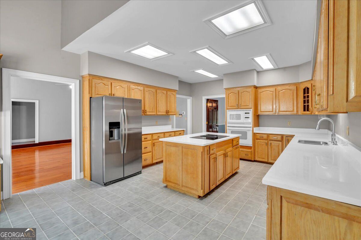98 Beverly Drive Property Photo 19