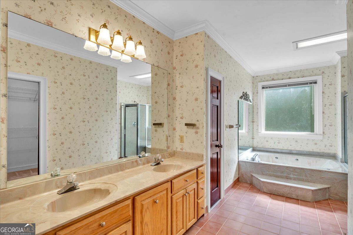 98 Beverly Drive Property Photo 38