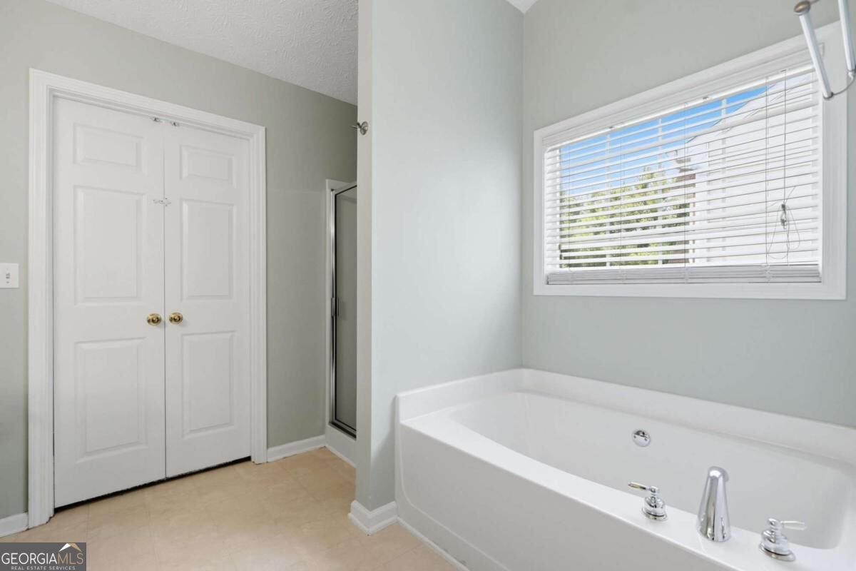 406 Cobalt Valley Lane Property Photo 18