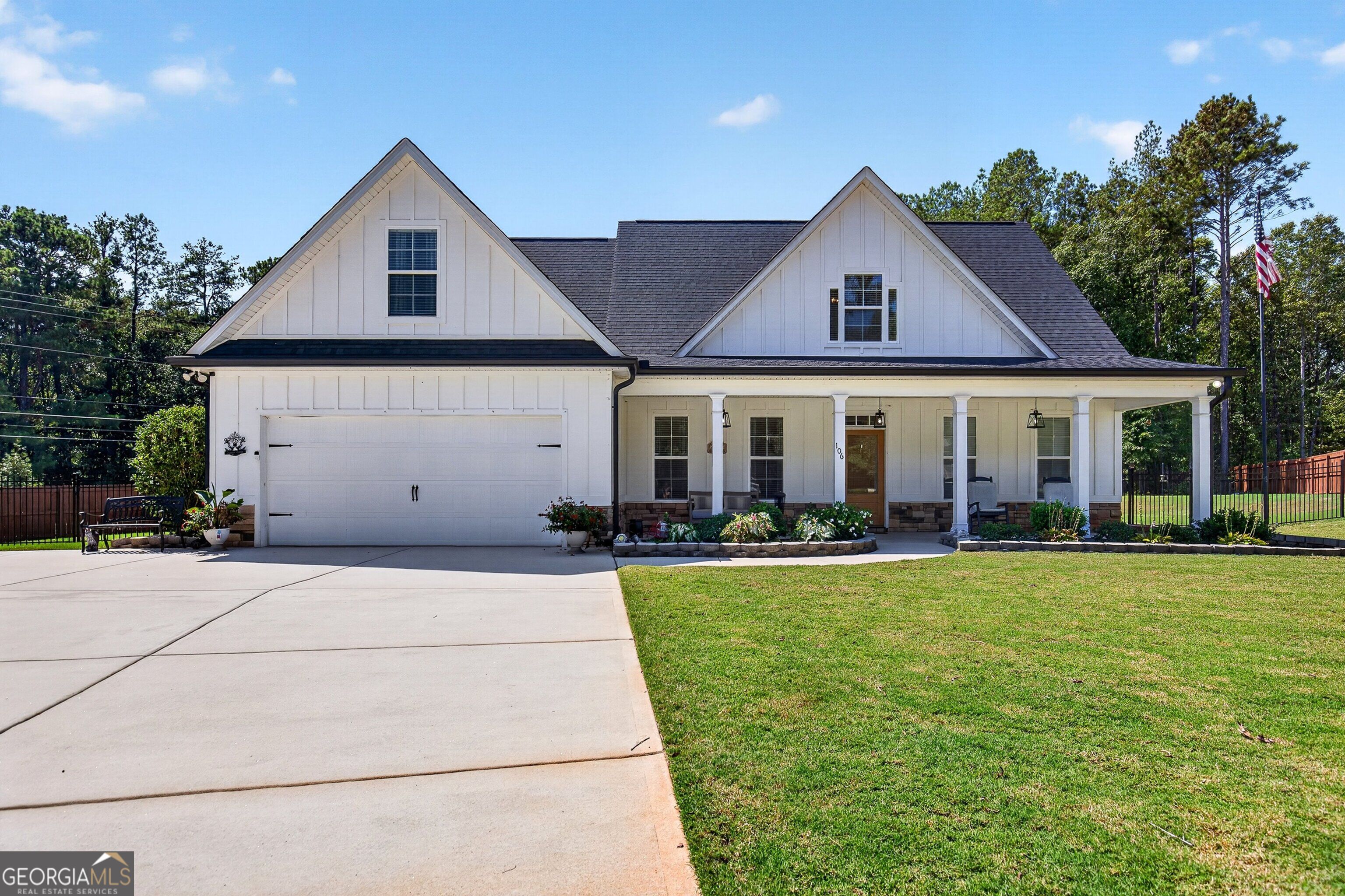 106 Palmetto Court Property Photo 1