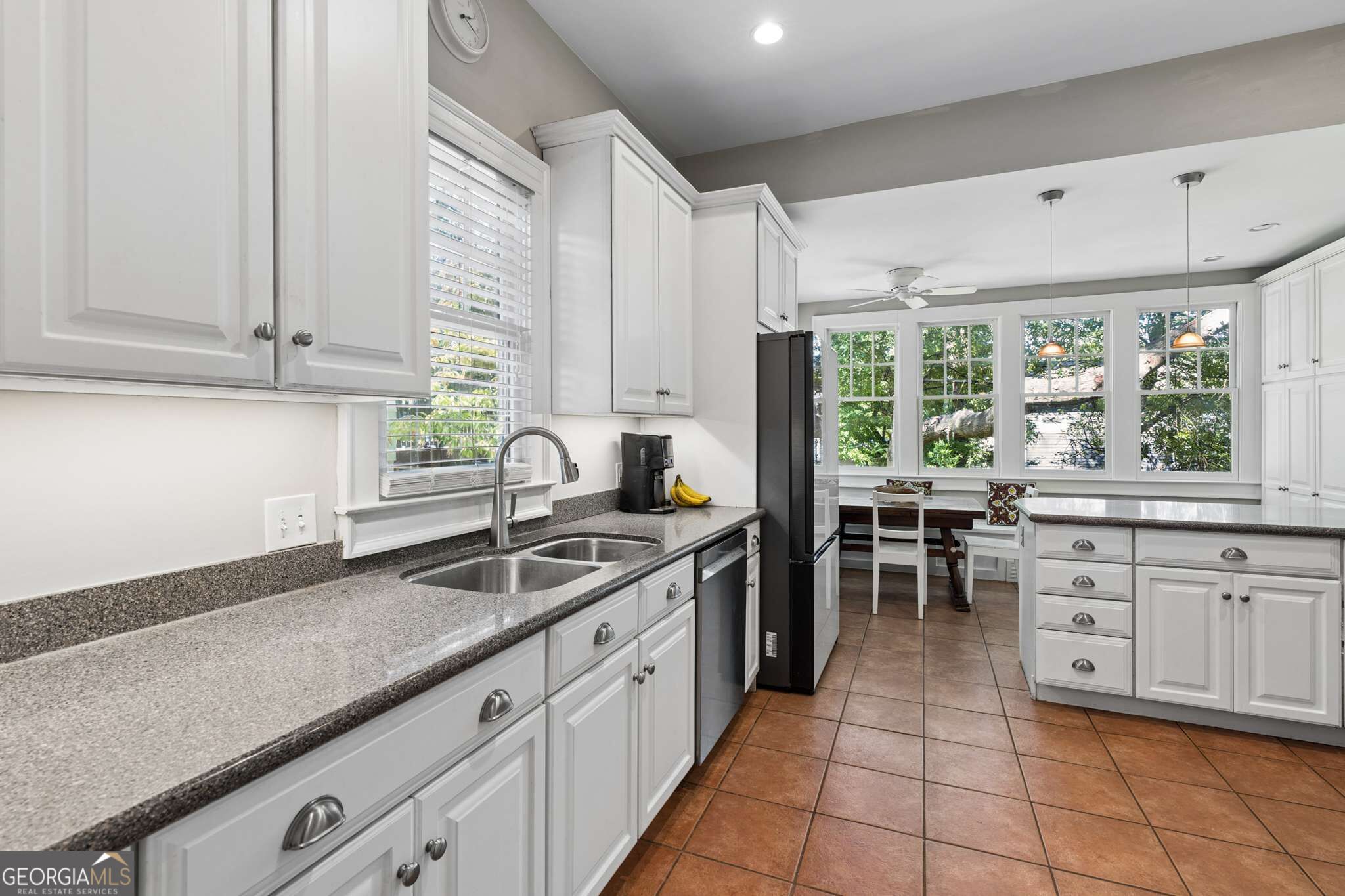 1456 Miller Avenue Ne Property Photo 22
