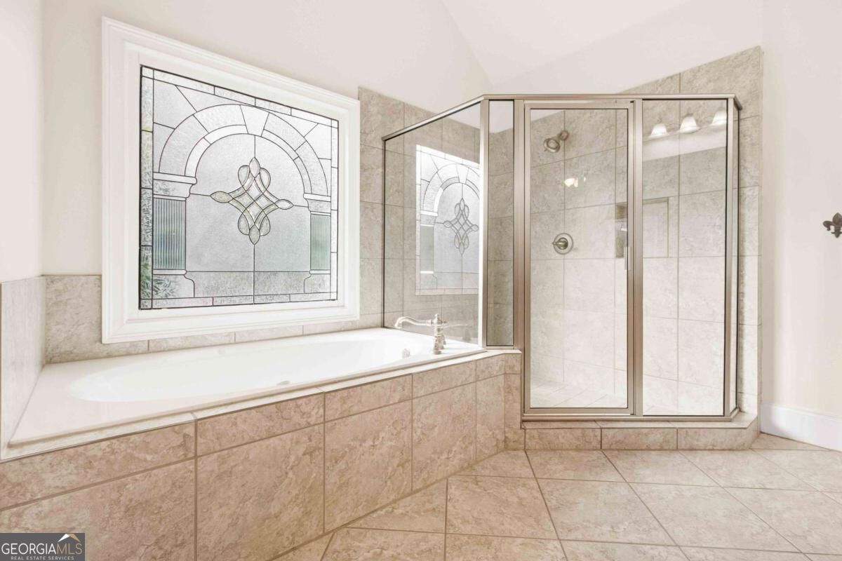 1916 Severbrook Place Property Photo 50