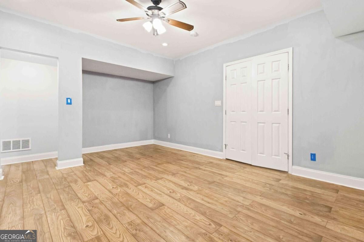 1916 Severbrook Place Property Photo 61