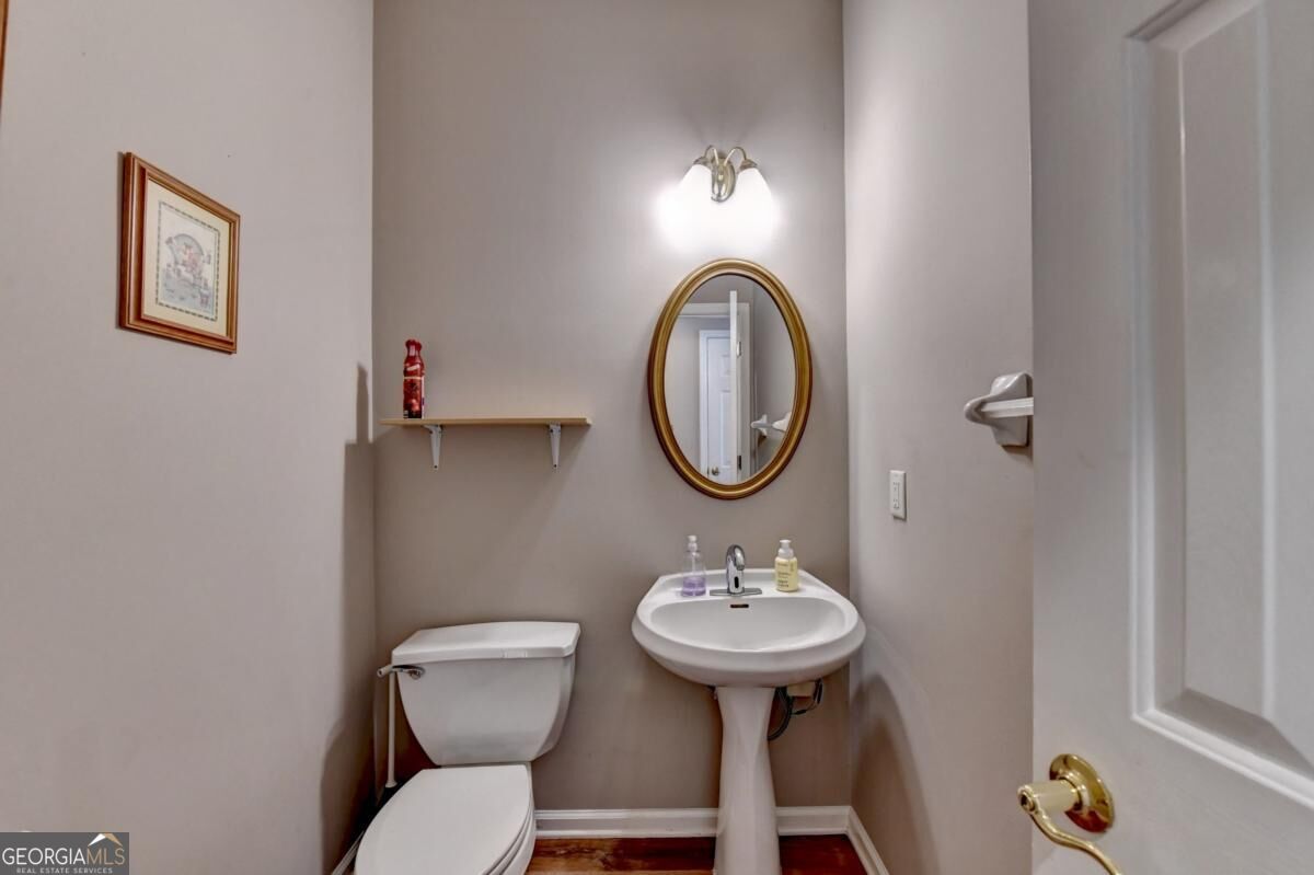 425 Martin Creek Way Property Photo 20