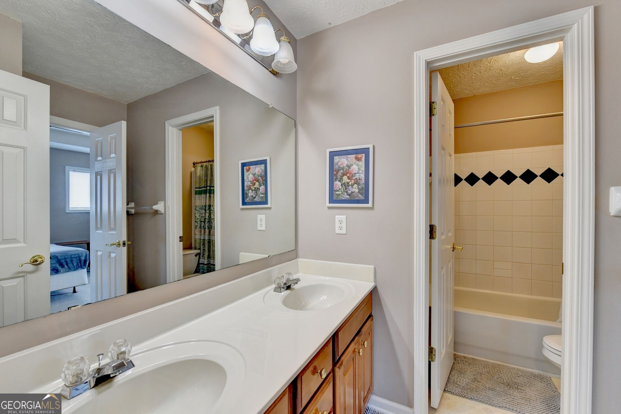425 Martin Creek Way Property Photo 67