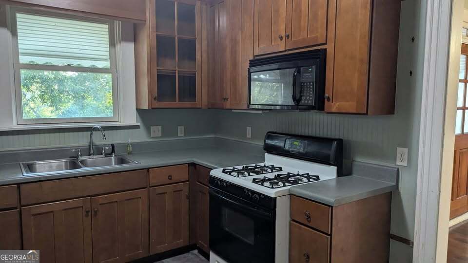 774 Boulevard Property Photo 7