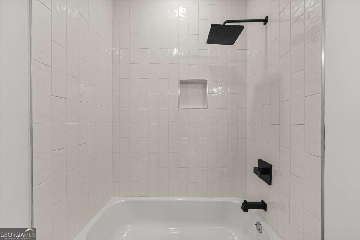 1776 S Gordon Street Sw Property Photo 28