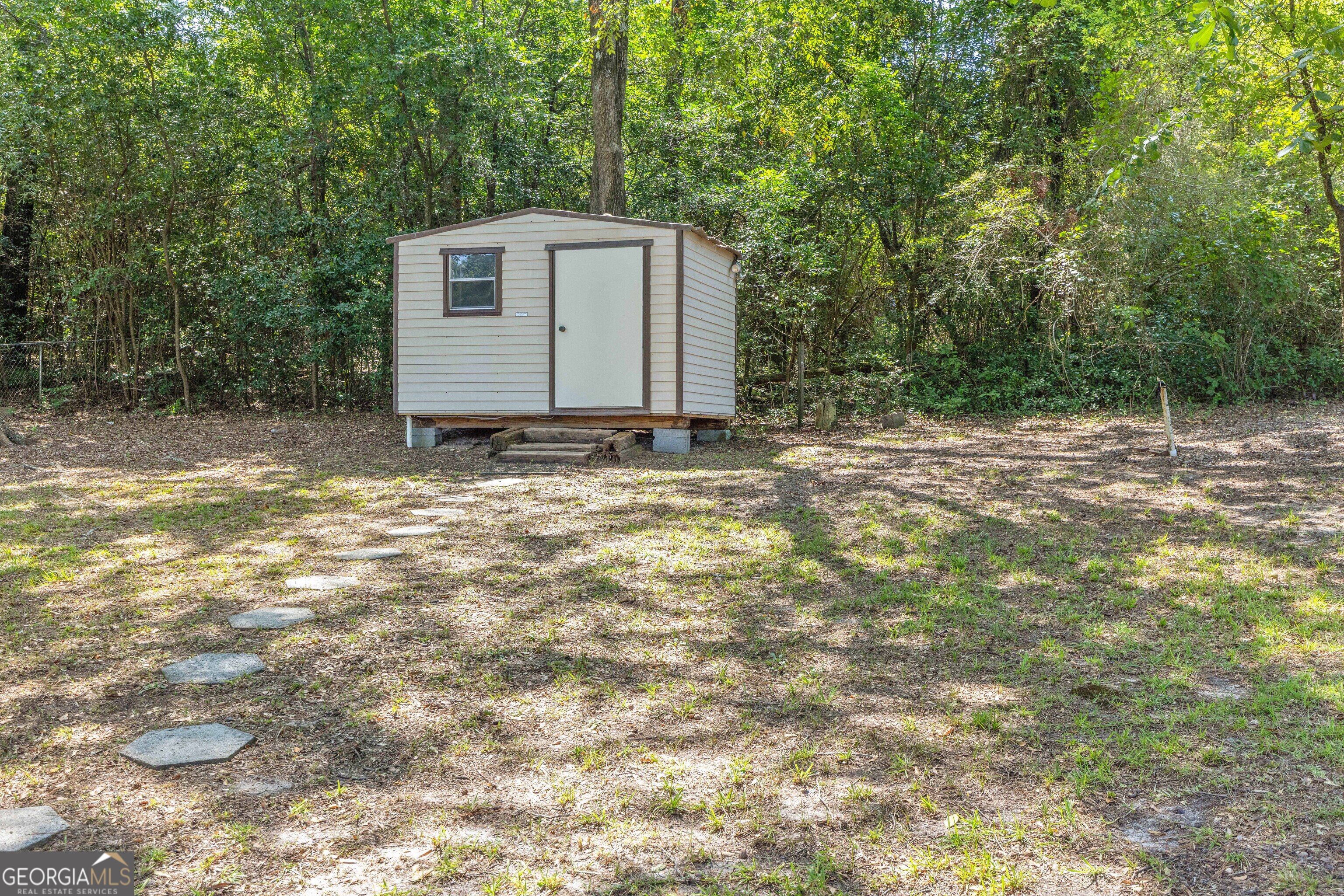 5918 Hunter Road Property Photo 6