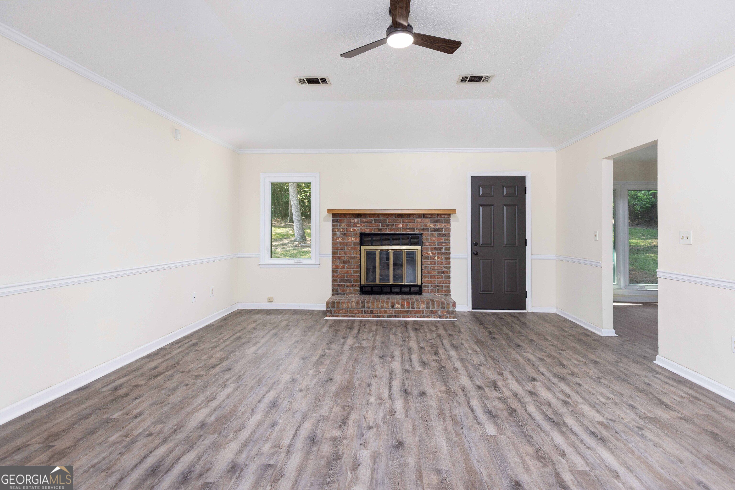 5918 Hunter Road Property Photo 8