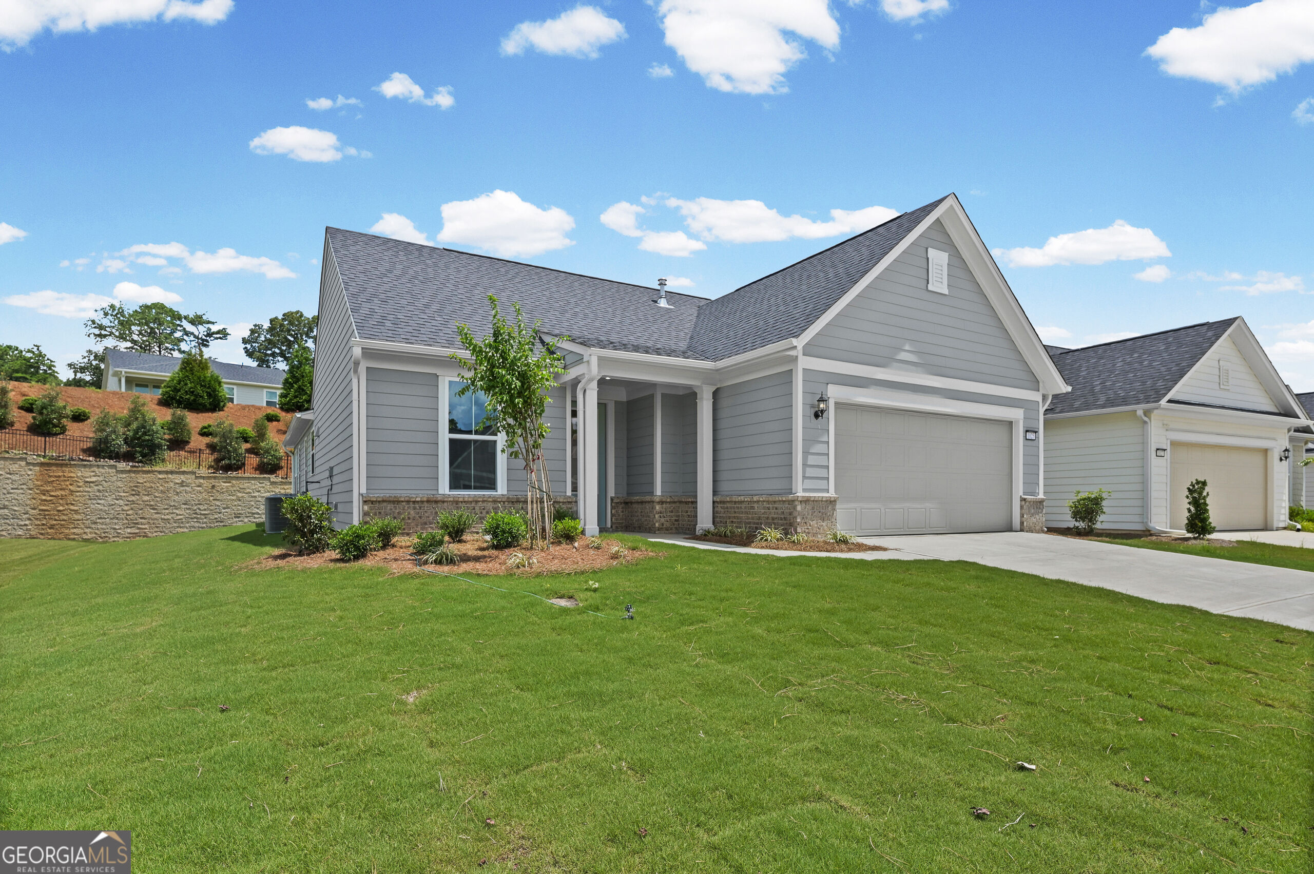 1025 Dirr Drive Property Photo 2