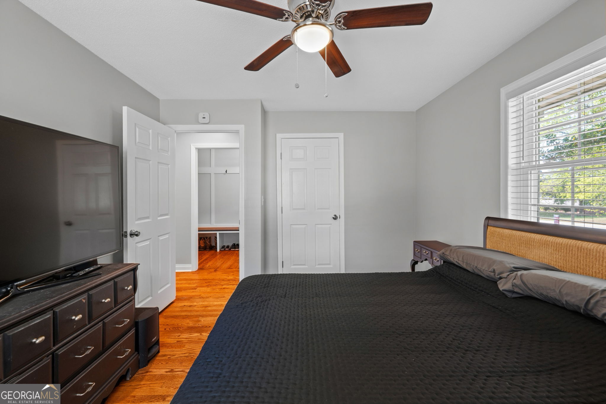 2130 Colonial Parkway Drive Property Photo 22