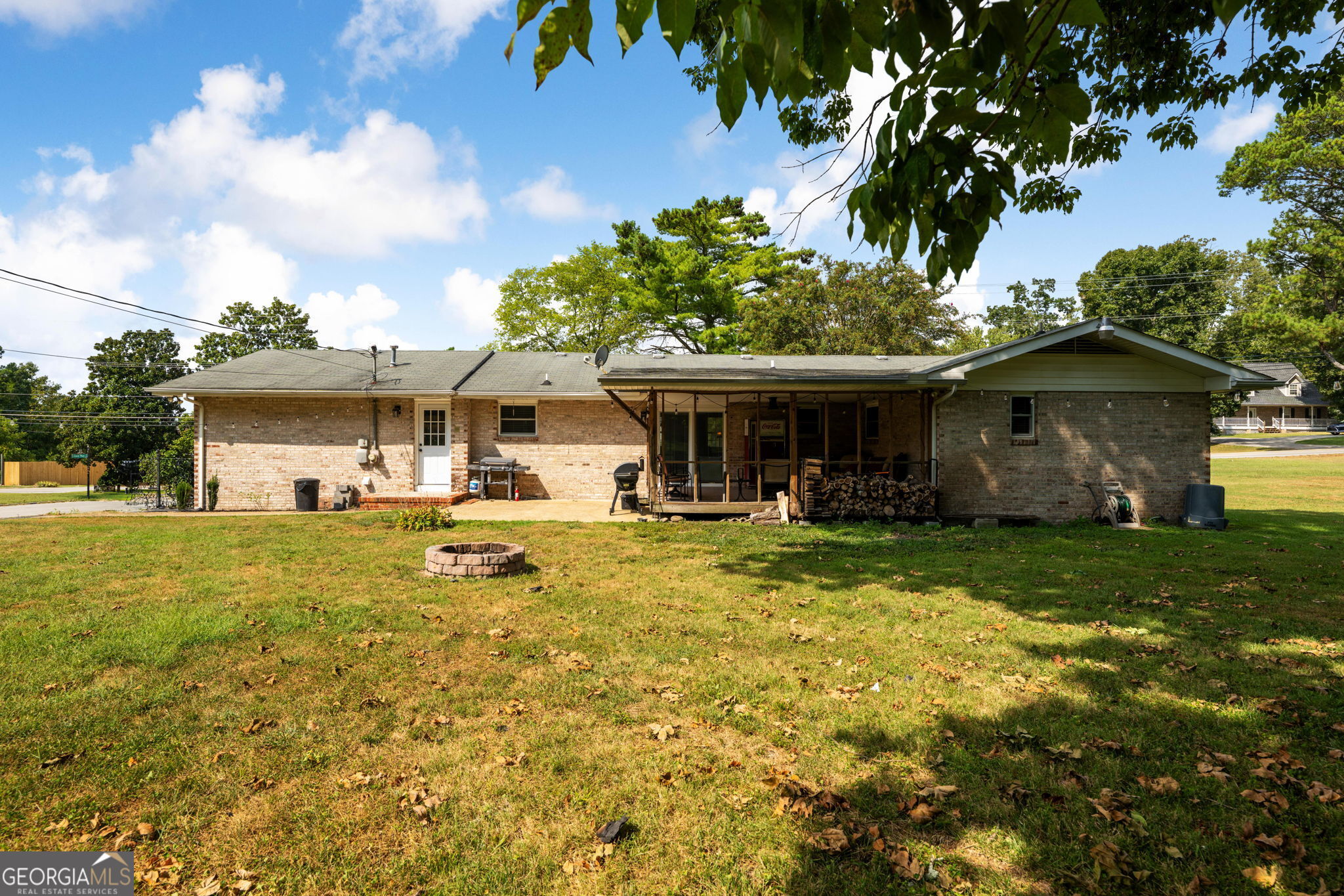 2130 Colonial Parkway Drive Property Photo 35